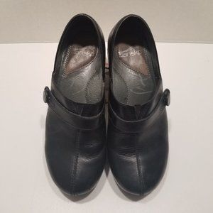 Dansko Black Leather Slip On Clog Shoes sz 37/6.5 - 7 US